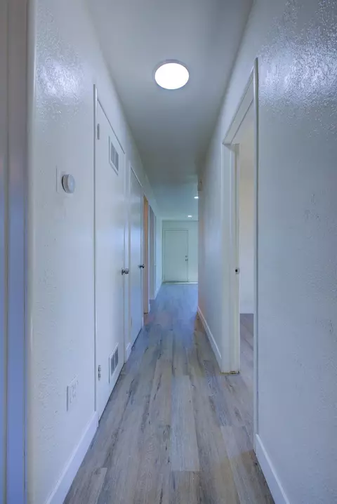 Entry Way - 311 Charles Ave, Manteca, CA 95336 photo 1 of 1