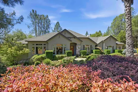 1109 Holly Leaf Ln, Meadow Vista, CA 95722