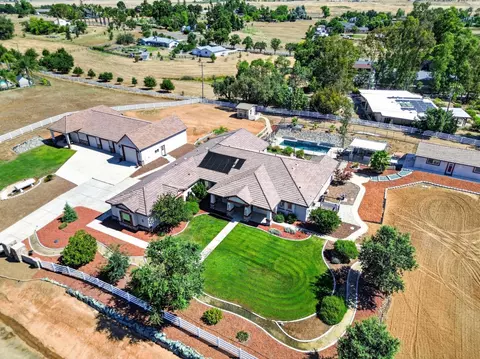 11875 Gidaro Dr, Elk Grove, CA 95624