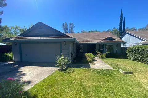 12000 Norman Ln, Auburn, CA 95603