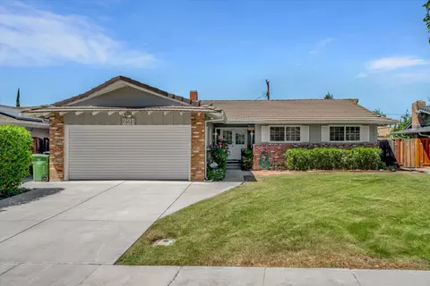 221 Granada Way, Tracy, CA 95376
