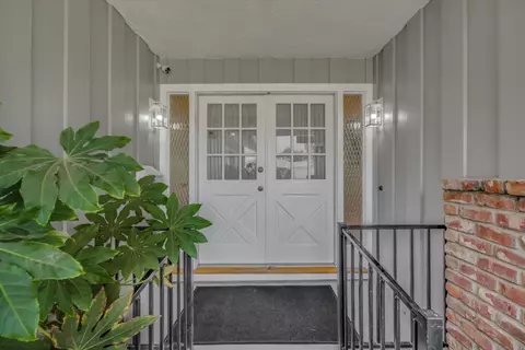 Entry Way - 221 Granada Way, Tracy, CA 95376 photo 1 of 3