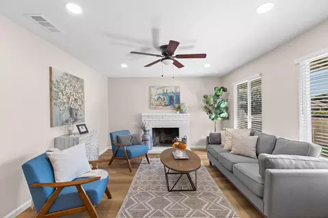 Living - 791 Chestnut Ave, Tracy, CA 95376 photo 1 of 2