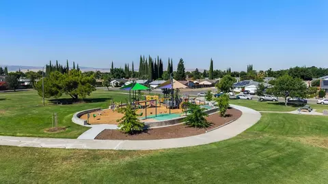 View/Area - 791 Chestnut Ave, Tracy, CA 95376 photo 5 of 5