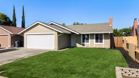 Exterior - 791 Chestnut Ave, Tracy, CA 95376 photo 2 of 7