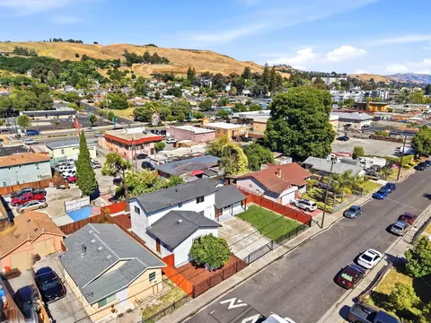 View/Area - 27566 E 12th St, Hayward, CA 94544 photo 11 of 14