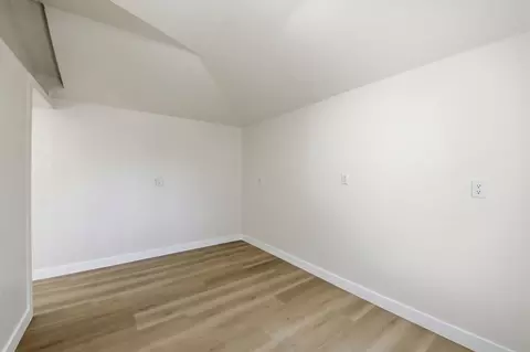 Bedroom - 27566 E 12th St, Hayward, CA 94544 photo 9 of 10