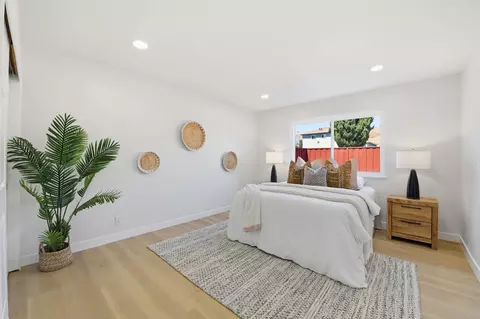 Bedroom - 27566 E 12th St, Hayward, CA 94544 photo 1 of 10