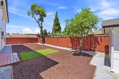 Exterior - 27566 E 12th St, Hayward, CA 94544 photo 11 of 12