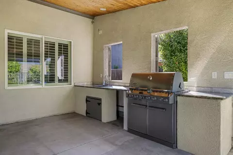 Kitchen - 4201 Encore Ln, Modesto, CA 95357 photo 6 of 6