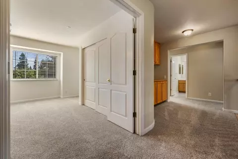 Entry Way - 4201 Encore Ln, Modesto, CA 95357 photo 12 of 15