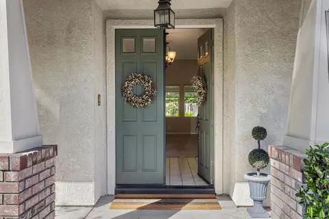 Entry Way - 4201 Encore Ln, Modesto, CA 95357 photo 1 of 15