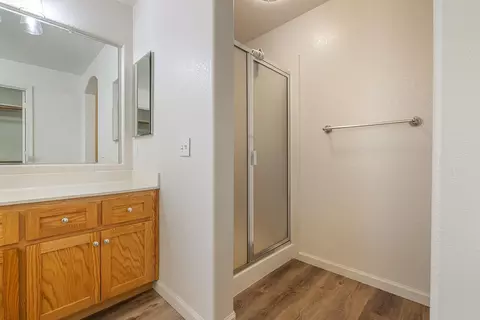 Bath - 4201 Encore Ln, Modesto, CA 95357 photo 4 of 4