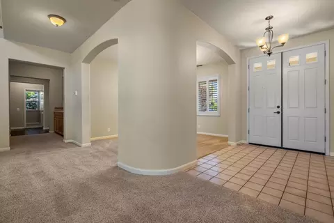Entry Way - 4201 Encore Ln, Modesto, CA 95357 photo 6 of 15