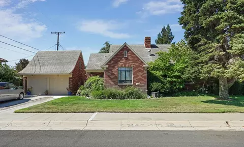 Exterior - 149 S Orange Ave, Lodi, CA 95240 photo 7 of 10