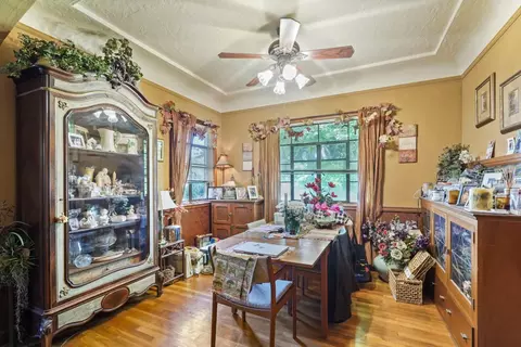 Dining - 149 S Orange Ave, Lodi, CA 95240 photo 1 of 1