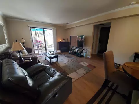 Living - 2401 Eilers Ln #703, Lodi, CA 95242 photo 1 of 1