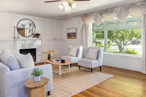 Living - 4700 Robertson Ave, Carmichael, CA 95608 photo 1 of 4