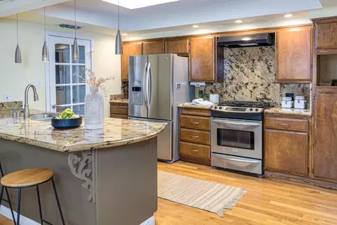 Kitchen - 4700 Robertson Ave, Carmichael, CA 95608 photo 2 of 4