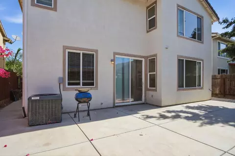 Exterior - 3648 Fallview Ave, Ceres, CA 95307 photo 4 of 6