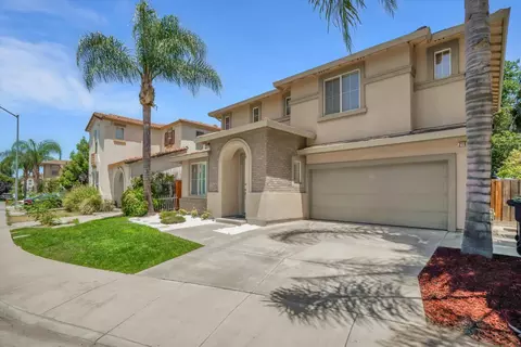 Exterior - 2160 Iberis Ct, Tracy, CA 95376 photo 2 of 4