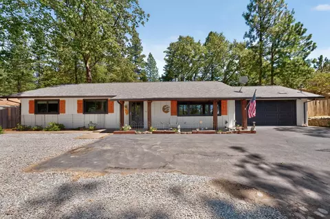 16753 Oscar Dr, Grass Valley, CA 95949
