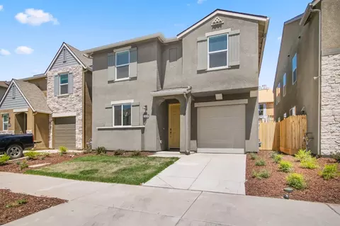 Exterior - 313 Sullivan Dr, Merced, CA 95348 photo 2 of 6
