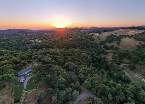18566 Gopher Ln, Grass Valley, CA 95949 photo 5
