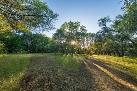 18566 Gopher Ln, Grass Valley, CA 95949 photo 13