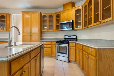 Kitchen - 2052 Licstal Ct, Manteca, CA 95337 photo 2 of 2