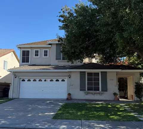 2052 Licstal Ct, Manteca, CA 95337