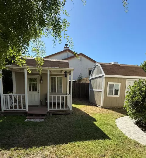 2052 Licstal Ct, Manteca, CA 95337 photo 3