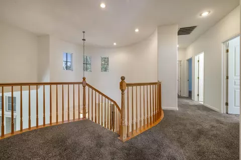 Entry Way - 2052 Licstal Ct, Manteca, CA 95337 photo 7 of 11