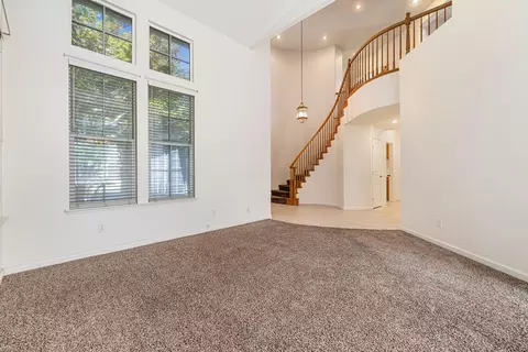 Living - 2052 Licstal Ct, Manteca, CA 95337 photo 2 of 10