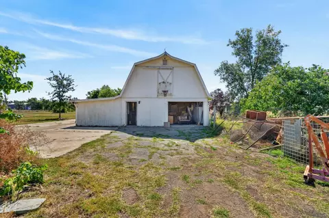 Exterior - 8465 Dillard Rd, Wilton, CA 95693 photo 15 of 19