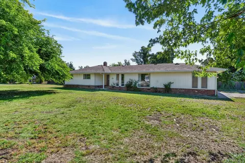 Exterior - 8465 Dillard Rd, Wilton, CA 95693 photo 5 of 19