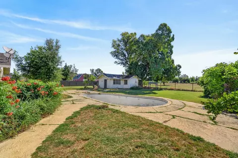 Exterior - 8465 Dillard Rd, Wilton, CA 95693 photo 10 of 19