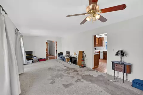 Living - 8465 Dillard Rd, Wilton, CA 95693 photo 4 of 4