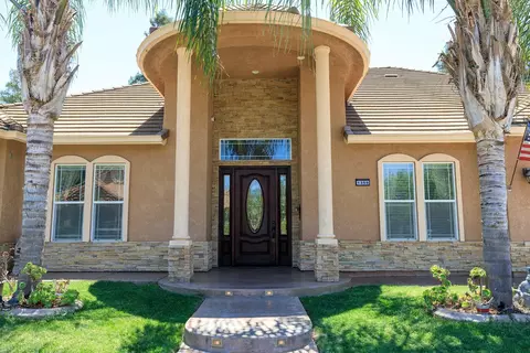 Exterior - 1350 Burman Dr, Turlock, CA 95382 photo 2 of 11
