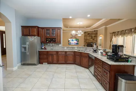 Kitchen - 1350 Burman Dr, Turlock, CA 95382 photo 3 of 5