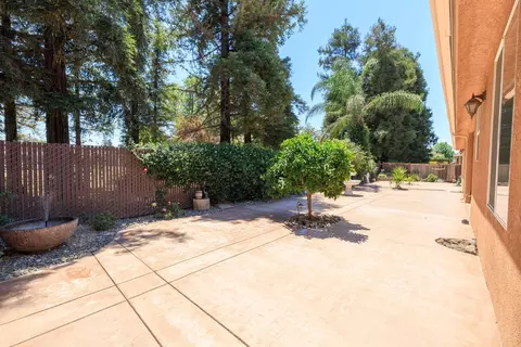 Exterior - 1350 Burman Dr, Turlock, CA 95382 photo 8 of 11