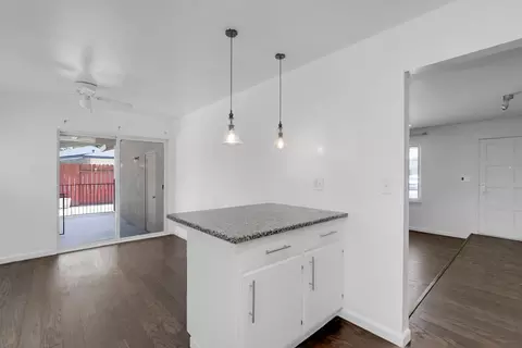 Living - 3104 Pembroke Dr, Modesto, CA 95350 photo 3 of 3