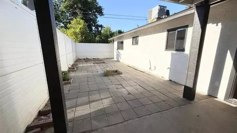 Exterior - 417 Mount Everest Ct, Modesto, CA 95358 photo 5 of 5