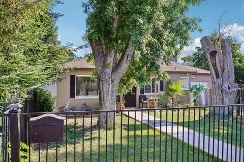 Exterior - 715 E Roseburg Ave, Modesto, CA 95350 photo 3 of 16