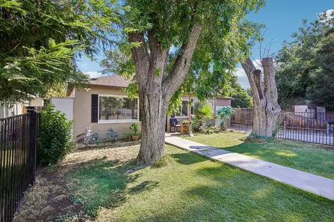 Exterior - 715 E Roseburg Ave, Modesto, CA 95350 photo 5 of 16