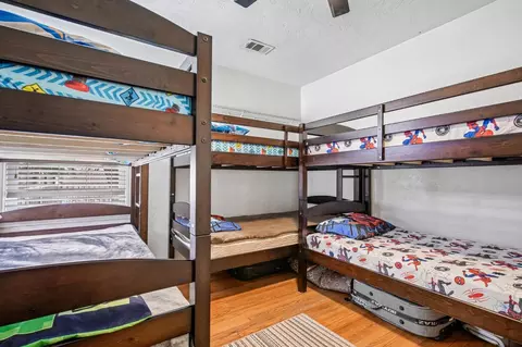 Bedroom - 715 E Roseburg Ave, Modesto, CA 95350 photo 3 of 4