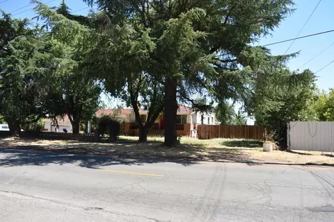 120 W Q St, Rio Linda, CA 95673