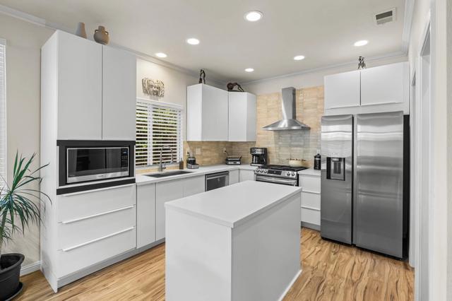 3360 Apollo Cir, Roseville, CA 95661