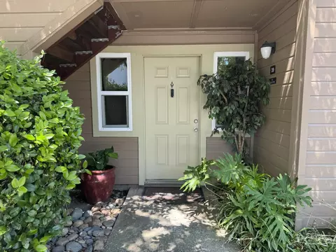 11150 Trinity River Dr #39, Rancho Cordova, CA 95670