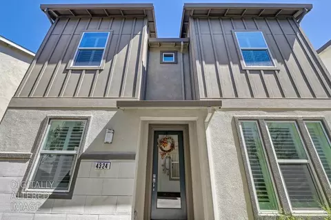 4324 Ocean Ln, Elk Grove, CA 95757
